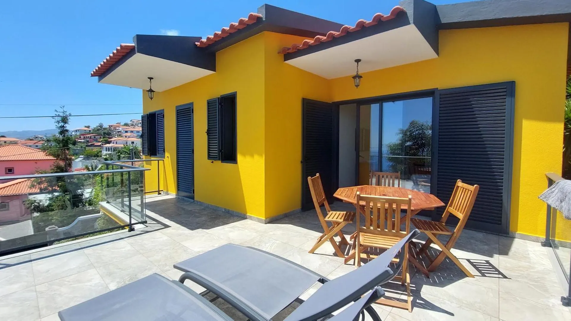 Villa Strelitzia Funchal  0*, Funchal (Madeira)
